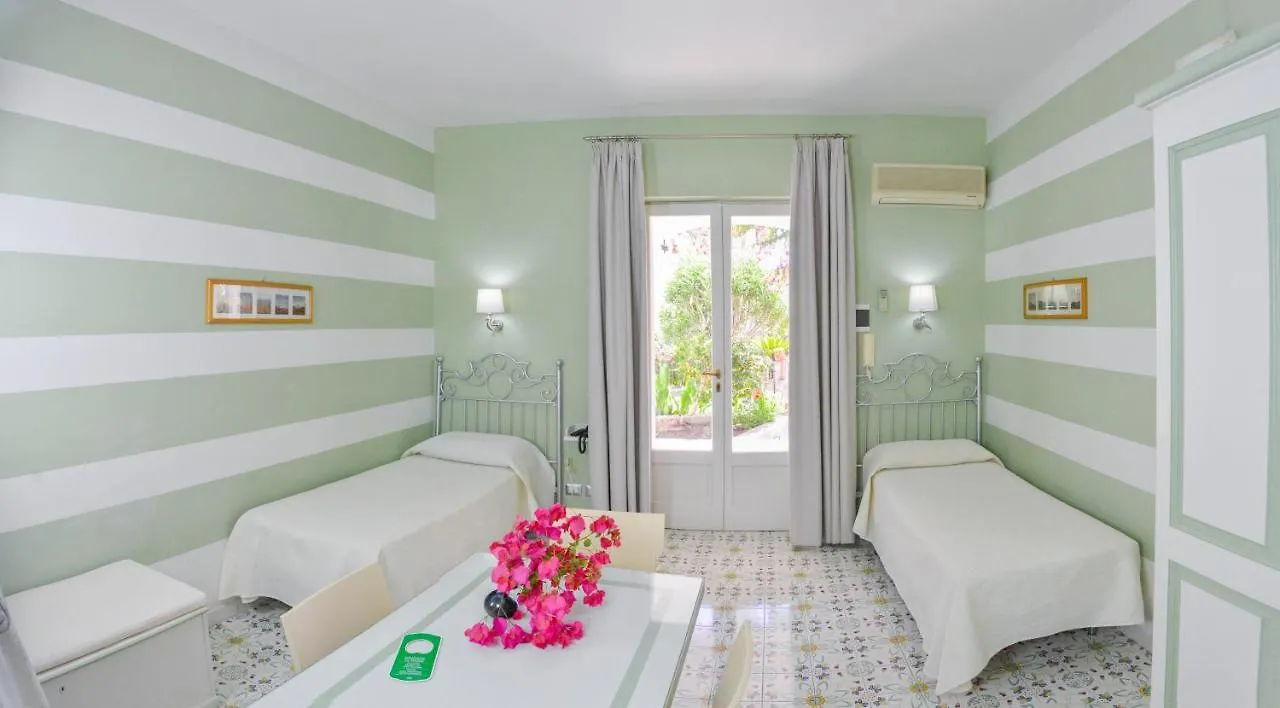 **** Aparthotel Hotel Residence Mendolita Lipari  Italy