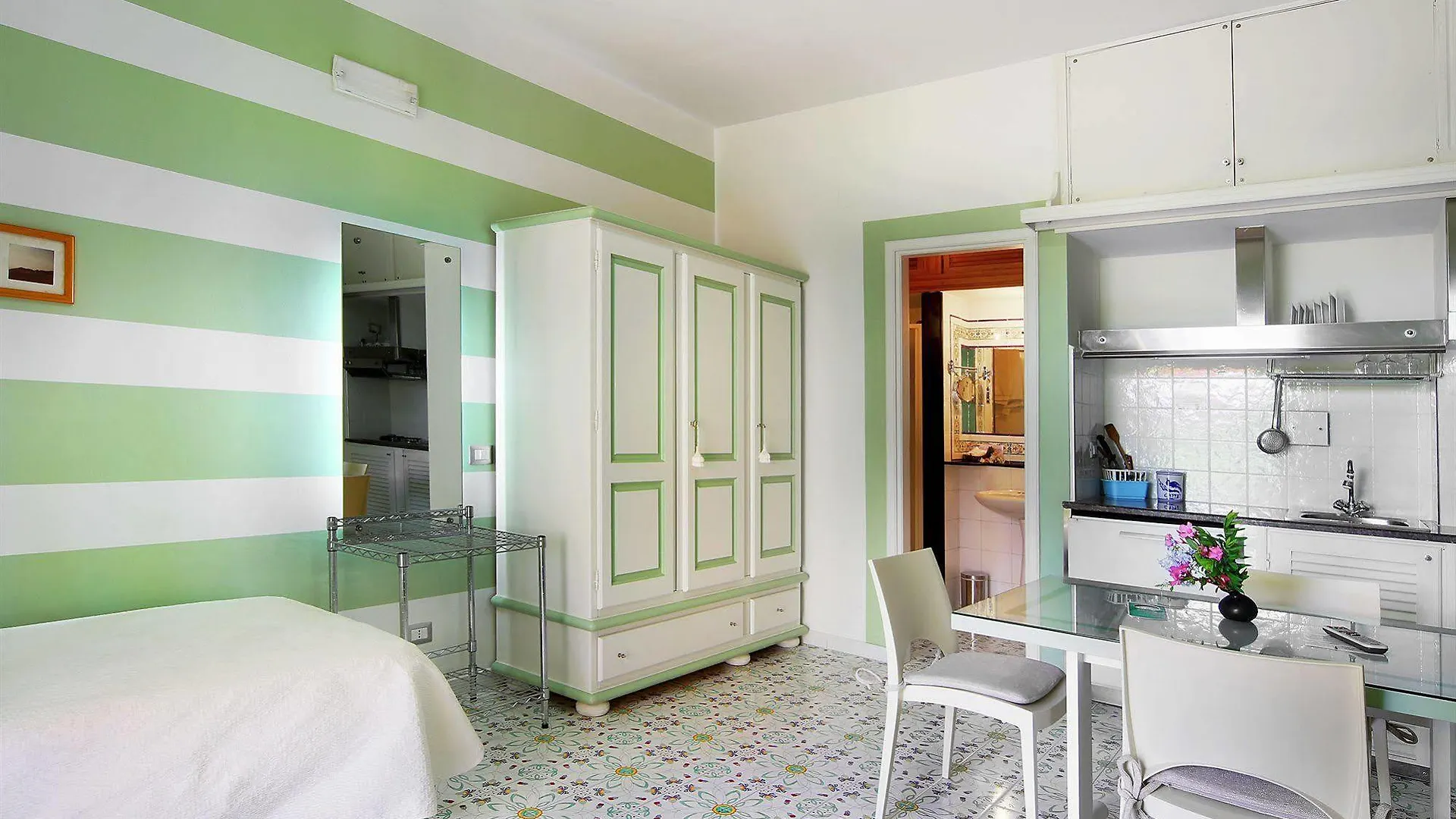 Hotel Residence Mendolita Lipari  Italy