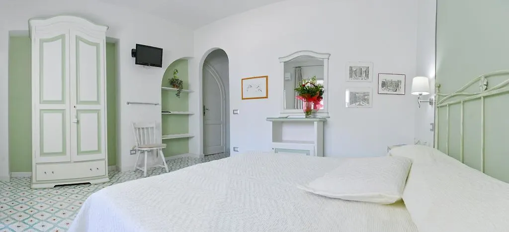 **** Lägenhetshotell Hotel Residence Mendolita Lipari  Italien